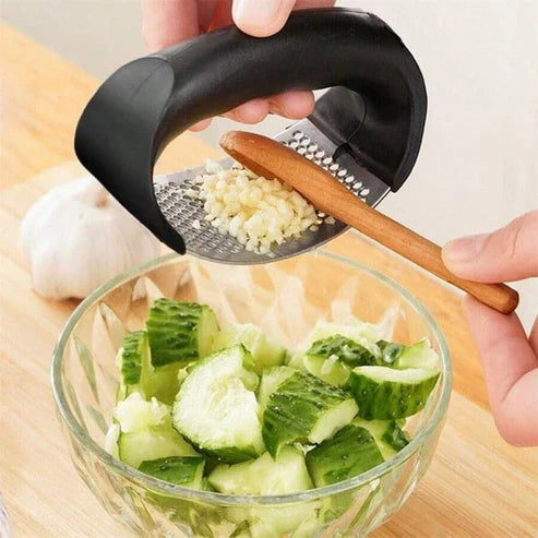 EasyPress™ Garlic Crusher
